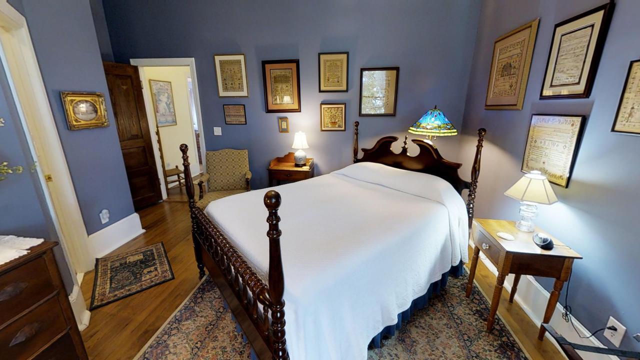 Hanna House Bed & Breakfast Нью-Берн Экстерьер фото